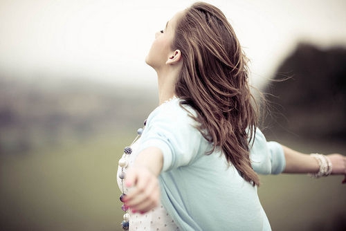 25句回復的國慶祝福短信怎么寫 25句回復的國慶祝福短信怎么寫